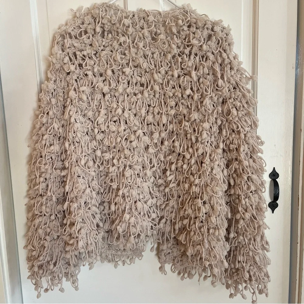 Chic Textured Cardigan - Picture 5 of 9
